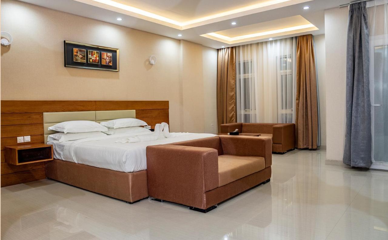 Red-5 - Al Safa Suites Salalah Eksteriør billede